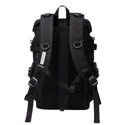 With dedicated pockets for your phone, ID, computer, and more, this bag keeps your daily essentials organized and easy to find.