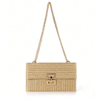 The woven straw design with chain and lock details brings an instant vacation aesthetic to your everyday look.
